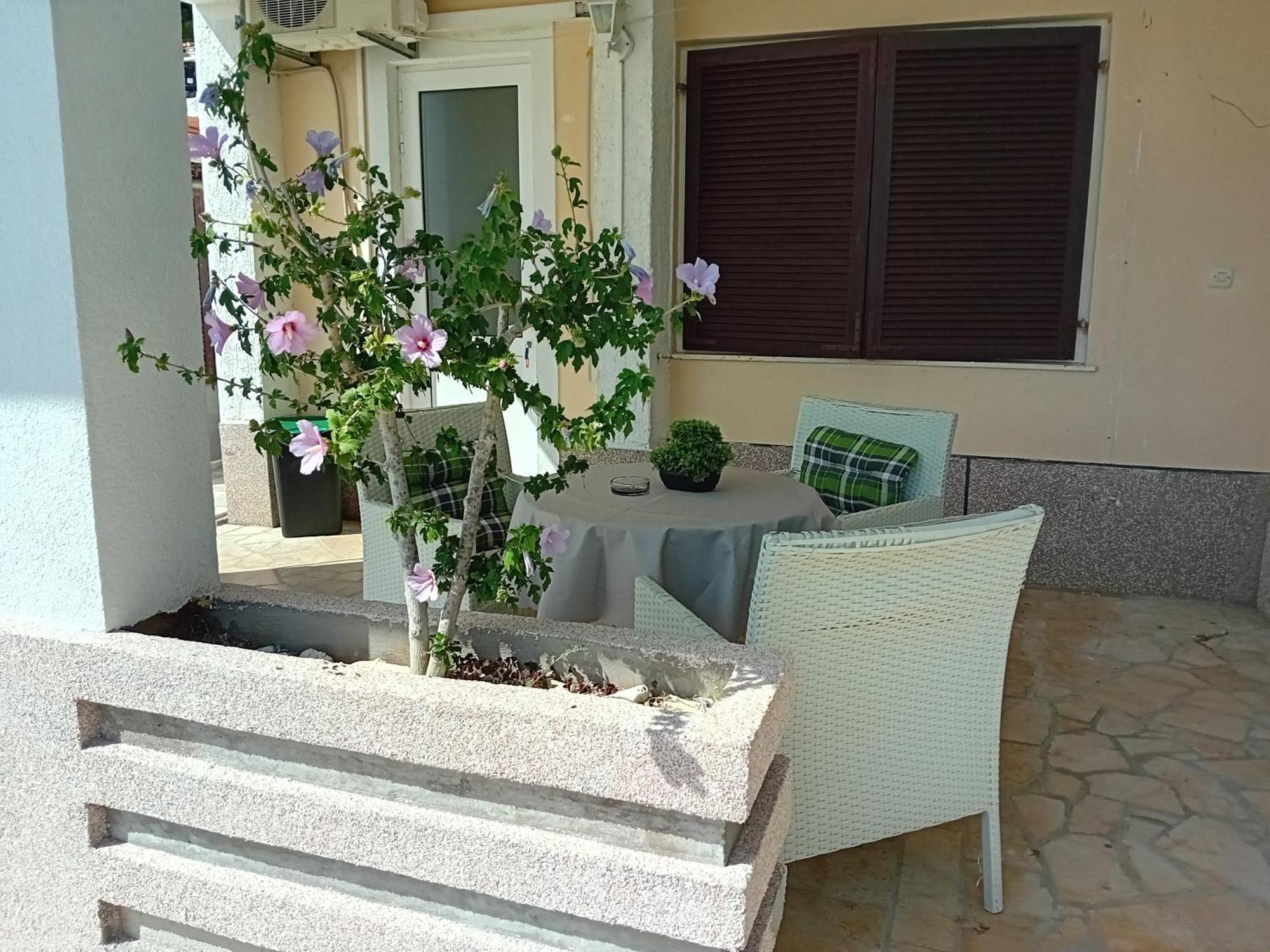Spajic Apartments Seget Vranjica Exterior photo